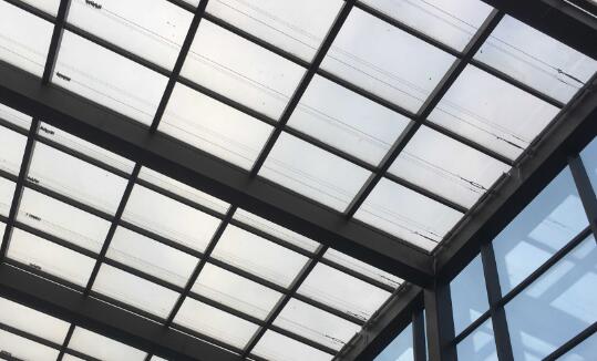 采光頂電動(dòng)遮陽(yáng)