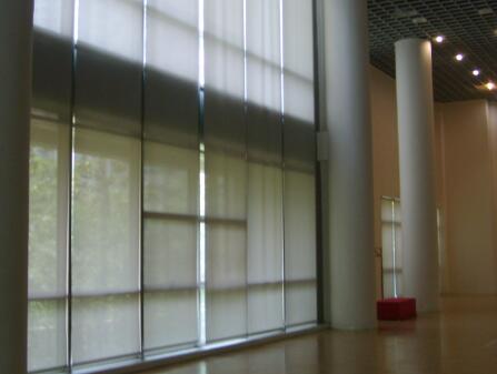室內(nèi)電動(dòng)窗簾